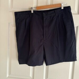 Roundtree & Yorke men’s shorts